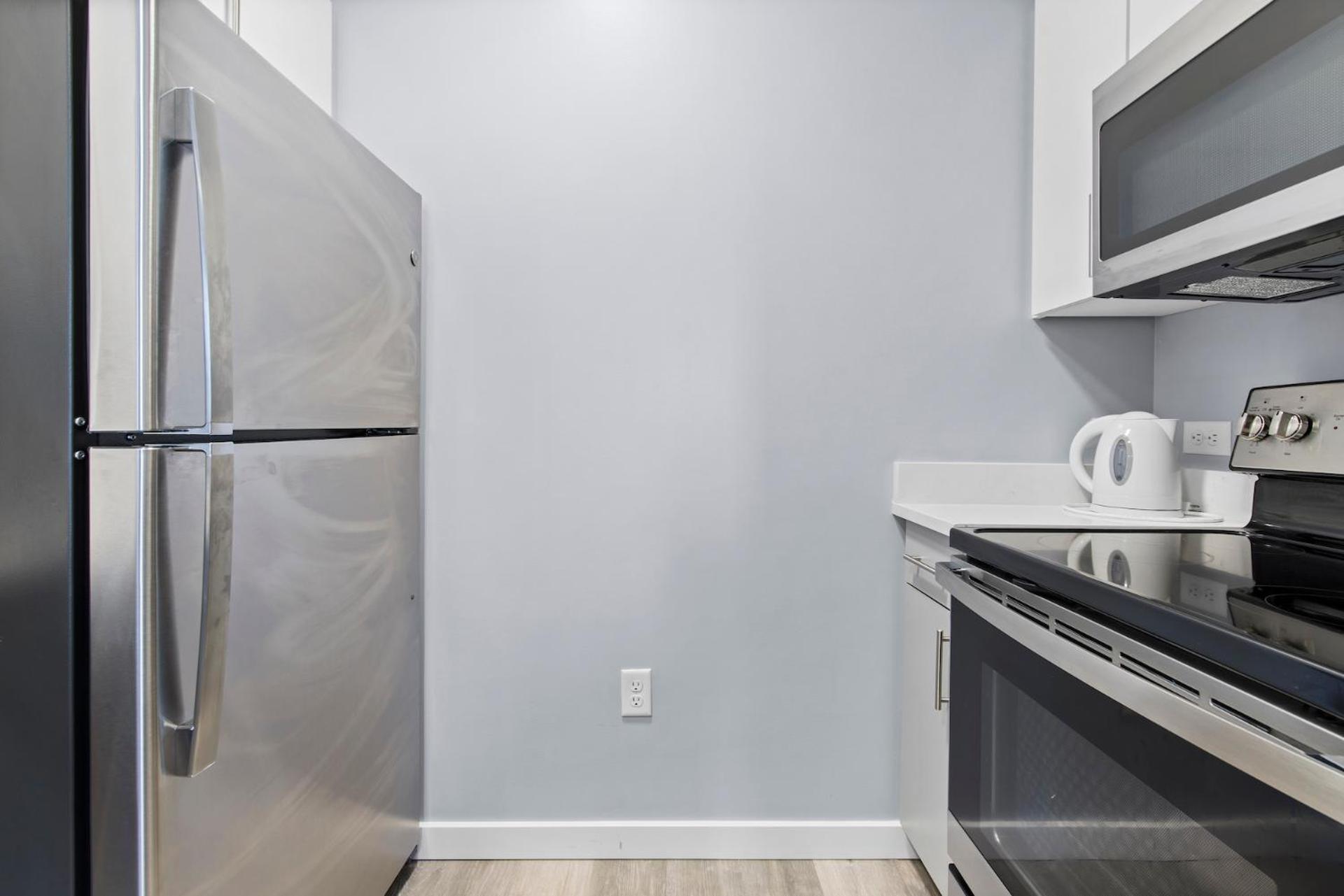 Furnished Apartments Near Encore Everett Exterior photo