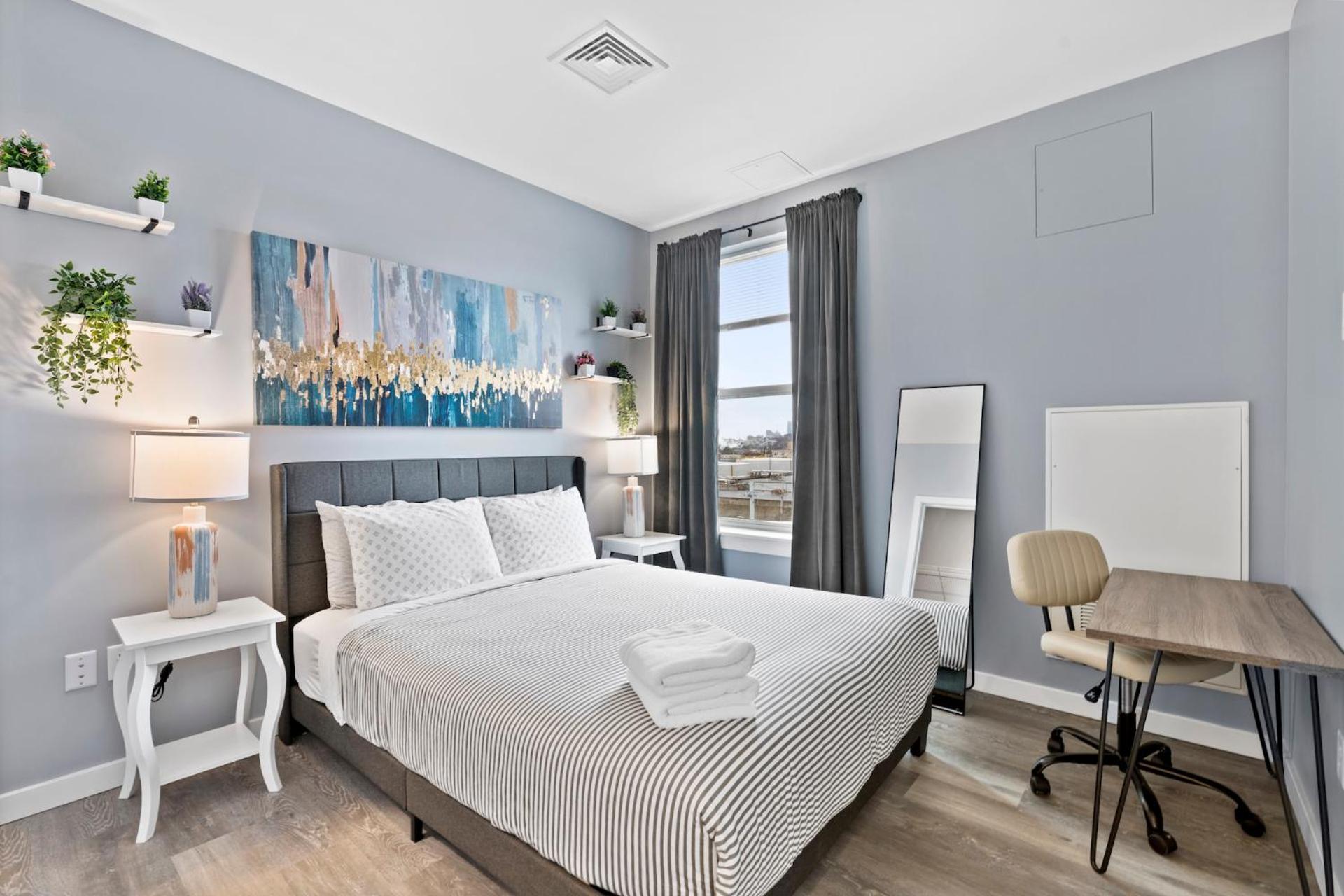 Furnished Apartments Near Encore Everett Room photo
